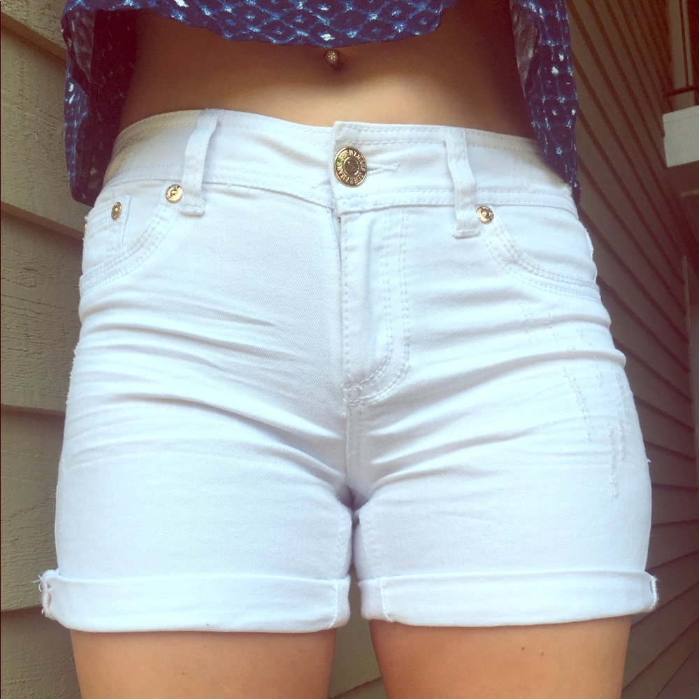 Ladies Seven High Waisted Shorts  Size 10